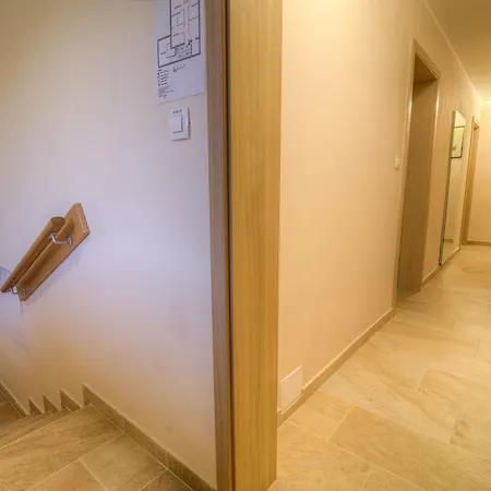 Pensionat Dobra Hisa Zdravja Cicarija